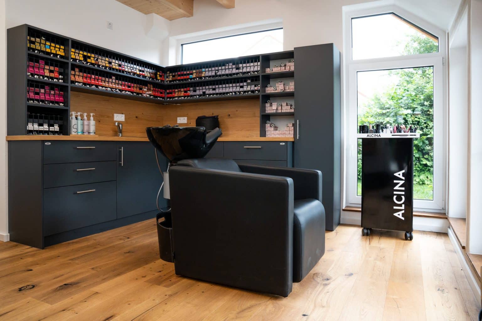 Silvias Haartreff in Bürgeln9